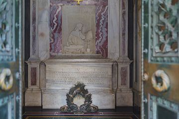 Ravenne, tombeau de Dante sur de-nue-pic