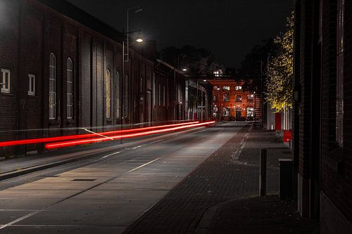 La vieille fonderie de fer la nuit