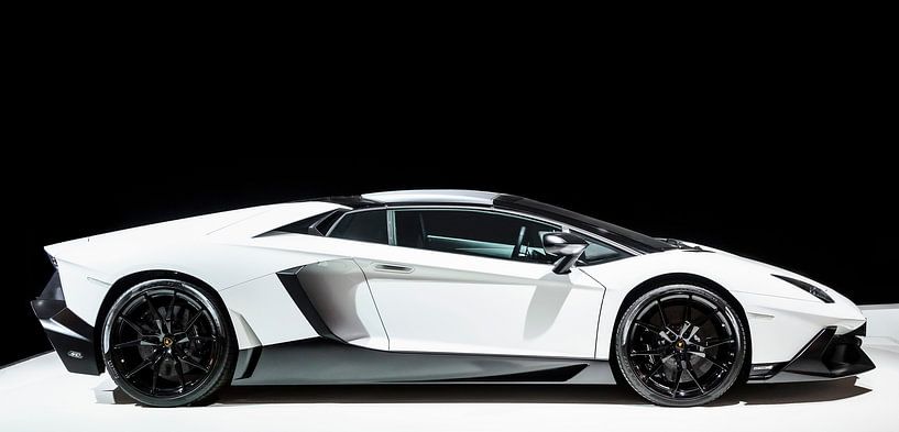 Lamborghini Aventador LP720-4 Roadster 50° Anniversario sports car