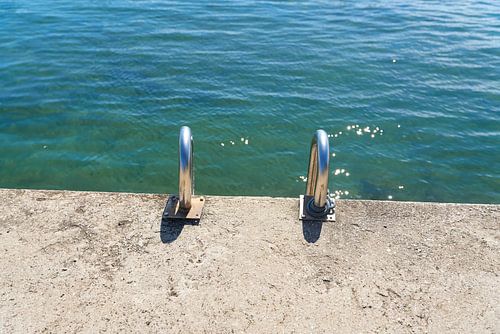 Ladder als toegang tot de Adriatische Zee