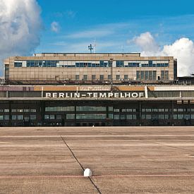 The former, disused Berlin-Tempelhof Airport by Silva Wischeropp