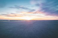 Sunrise at the Beach van Marco Loman thumbnail
