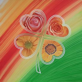 Klaver vier in rozen en zonnebloem van Andre Wilkens