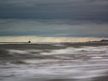 Looking at Heemskerk by Mr White Takes Pictures