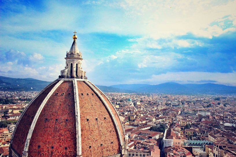 Florence by Hello Pompoyo