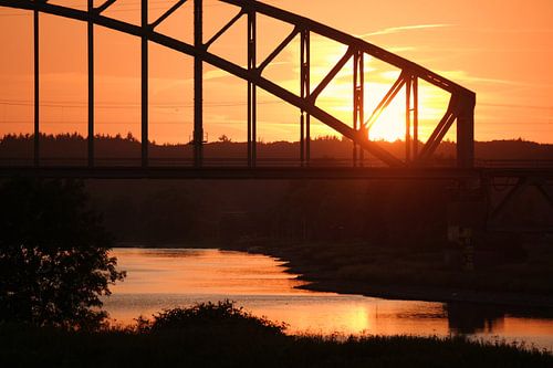 brug zonsondergang
