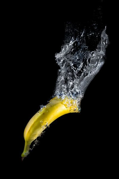 Eine wunderbare Frucht, die Banane. von Jan van Zessen