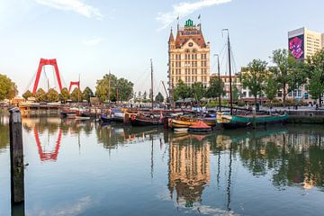 Willemsbrug met de oudehaven Rotterdam van William Linders