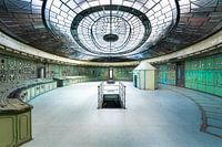 Salle de contrôle Art Déco abandonnée.