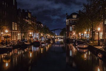 Leiden op een mooie avond