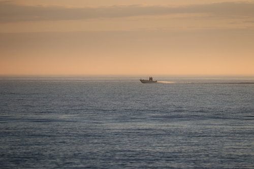 Sunset Fishing Trip, Minimalist