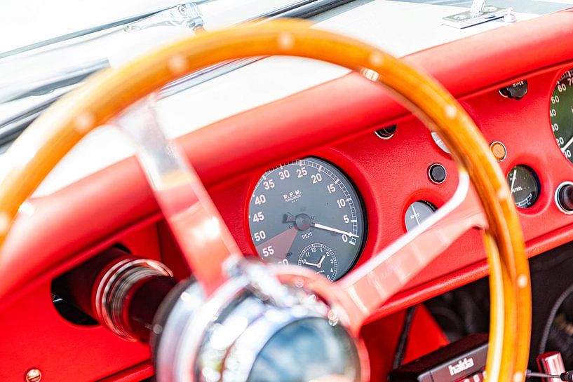 Tableau de bord de la voiture classique Jaguar XK 150 roadster par Sjoerd van der Wal Photographie