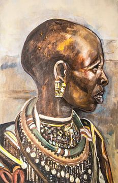 Porträt einer Massai-Frau in traditioneller Kleidung