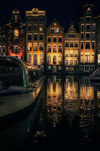 Amsterdam canal by Dilek Kor