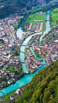 Interlaken van bovenaf (Zwitserland) van Jessica Lokker