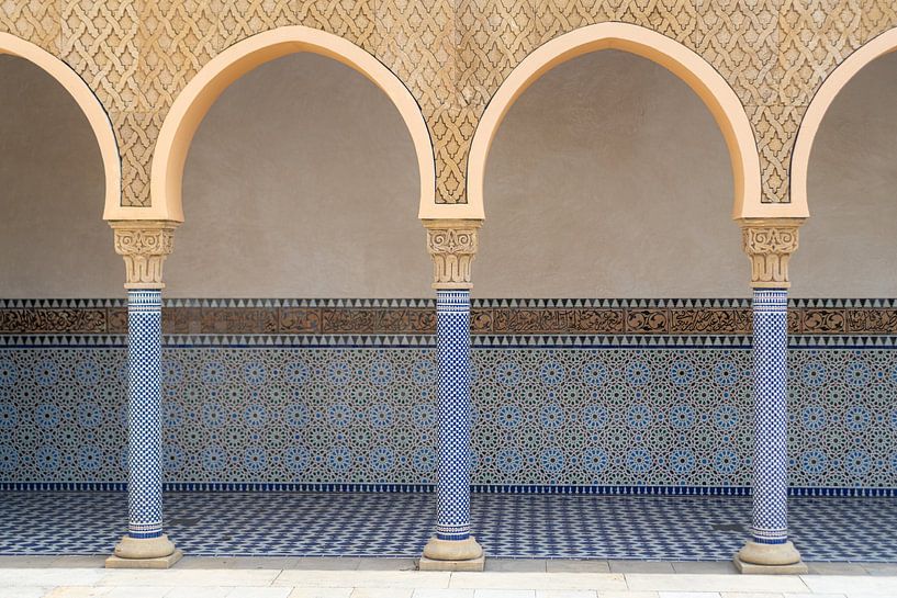 Arcades of silence by Alexander Baumann