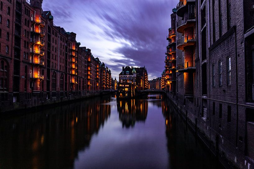 Hamburg by Hello Pompoyo