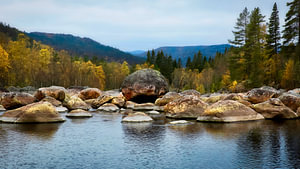 Kleine Felsbrocken Große Felsbrocken (Norwegen)
