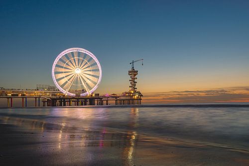 Scheveningen in panorama - Pier van Scheveningen op het strand in Den Haag