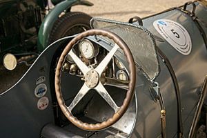 Cockpit Bugatti 1920-1930 by Rob Boon