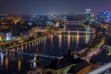 Frankfurt van boven, bij nacht van Fotos by Jan Wehnert