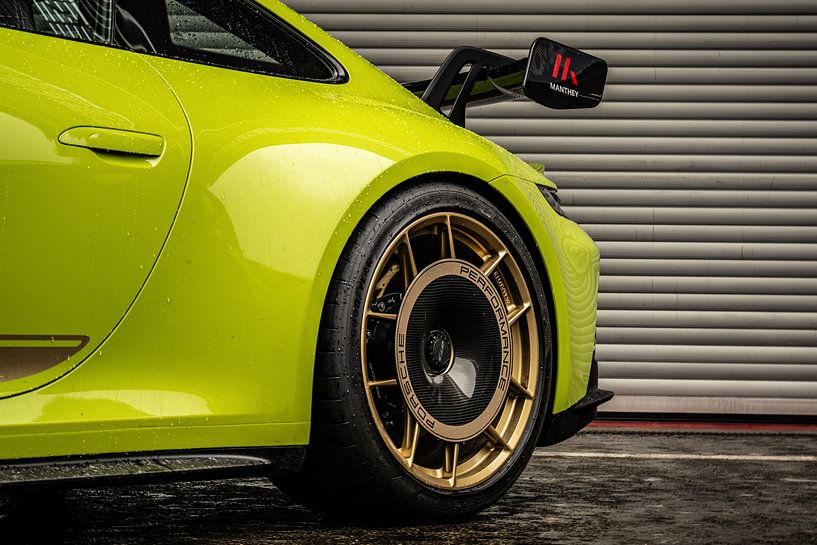 Porsche 992 GT3 Manthey Racing by Bas Fransen