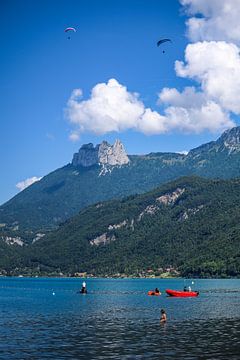 Iconic holiday portrait of Lac d'Annecy