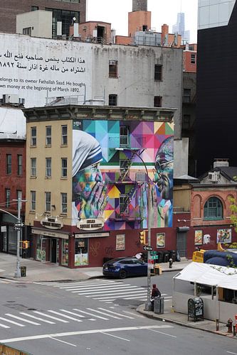 Mural of Mother Teresa and Gandhi by Eduardo Kobra in New