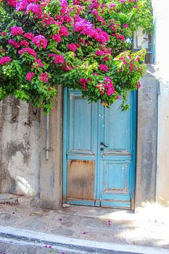 Een typisch Grieks straatbeeld van Linda Herfs