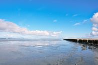 Laag Water Waddenzee van Jan Brons thumbnail