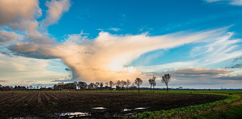 Nuclear Cloud by Roland's Foto's
