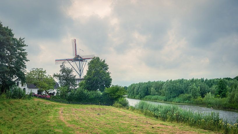 Windmill De Vlinder Deil by R Smallenbroek