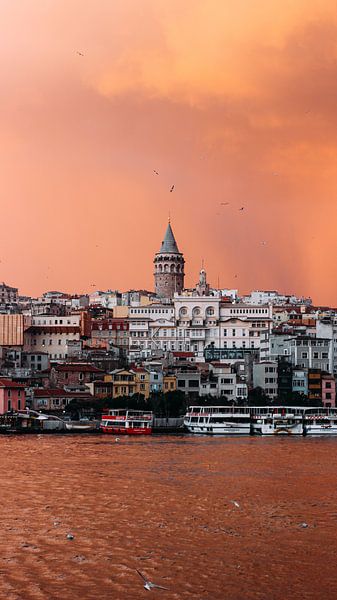 Istanbul by Hello Pompoyo