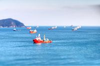 Miniatur auf See - Boot in Busan