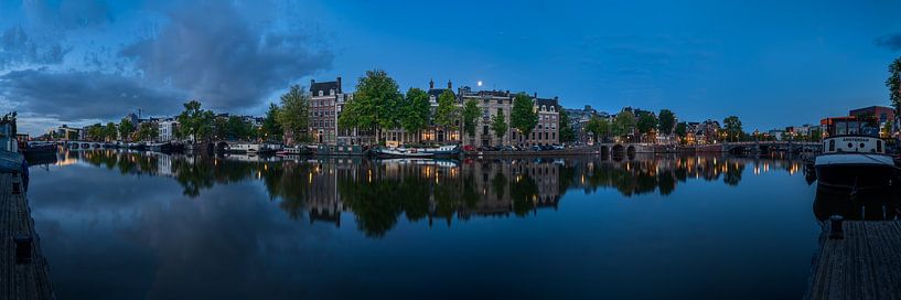 Blick auf den Fluss Amstel (Westseite) in Amsterdam, 2023 - 12 von Amsterdam.Photos