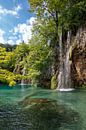 Plitvice Lakes nationaal park in centrum van Kroatie van Joost Adriaanse thumbnail