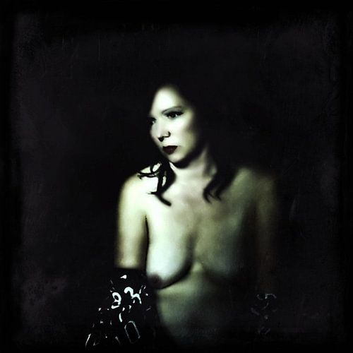 Don't look by Margreet Faber