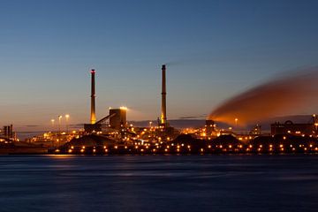 Tata Steel (Corus blast furnaces) IJmuiden at night by Arjan Groot