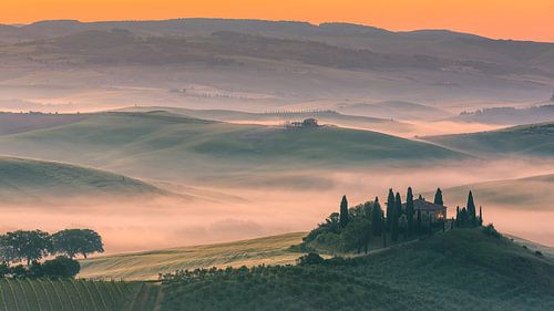 Zonsopkomst bij Podere Belvedere, Toscane, Italië