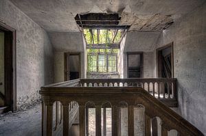 Urbex - lierre sur Angelique Brunas