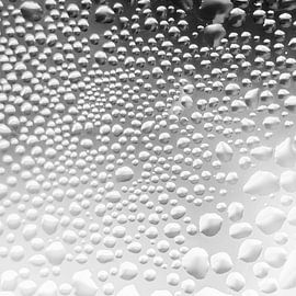 Monochroom watergespatter van Abstract on the move