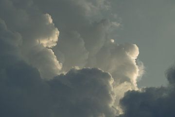 Wolken am Abend von Wouter Bos