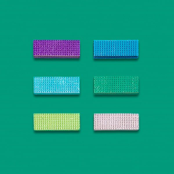 Art minimaliste : collage abstrait en vert, bleu et violet par STUDIO MINIMAL ART