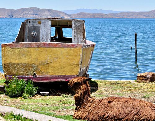 Still life with boat