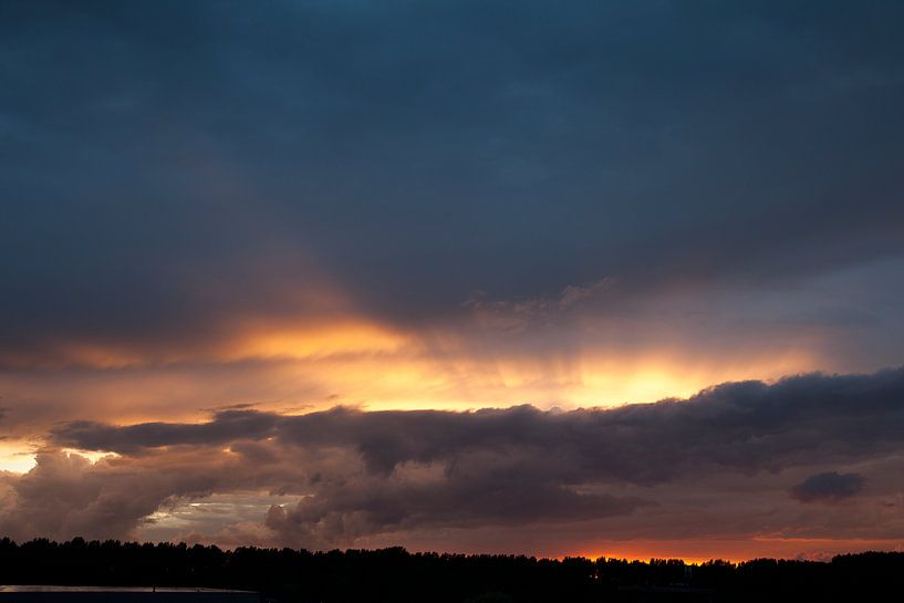 zonsondergang by Anneke Kroonenberg