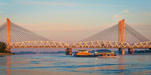 Panorama : Bateau sur le Waal