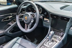 Porsche 911 Targa 4S Sportwagen Interieur