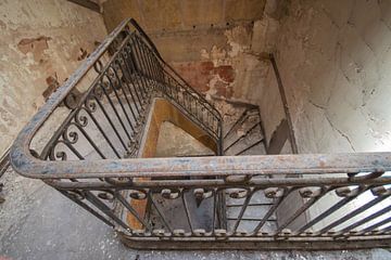 Old staircase urbex