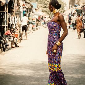 Une apparition haute en couleur à M'bour sur Dirk Lahuis