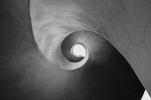 Black-and-white spiral of spiral staircase upwards